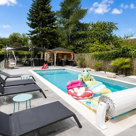 Villa De Luxe - Piscine Chauffee A 20 Min De Paris *