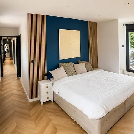 De Luxe - Piscine Chauffee A 20 Min De Paris Saint-Brice-sous-Foret